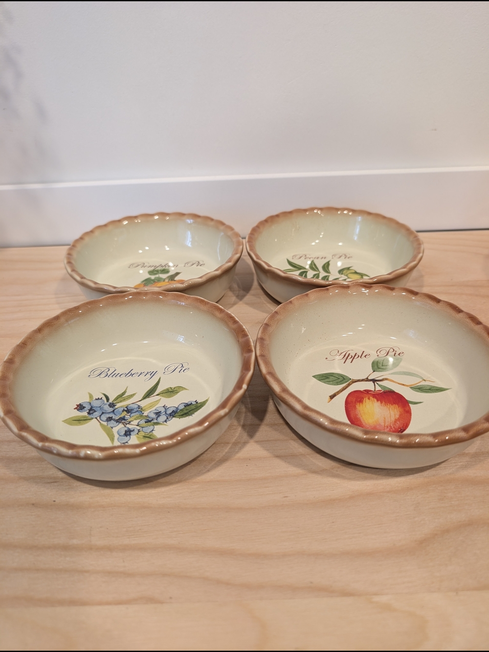 Nantucket Mini Pie Dishes – Set of 4 - Picture 3 of 9